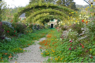 entrata della casa di Monet a Giverny, normandia, Francia.