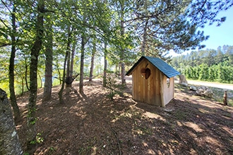 Sentiero Al Meleto in Val di Non, amache