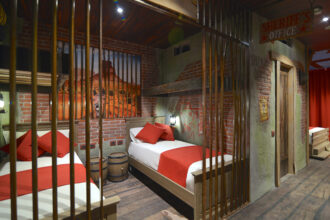 Gardaland Adventure Hotel, camera a tema Far West