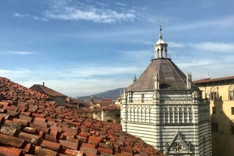 Scorcio del battistero di Pistoia- Battistero di San Giovanni in Corte