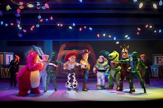 Disneylandparis-toystory2-crediti-Disneyufficiale