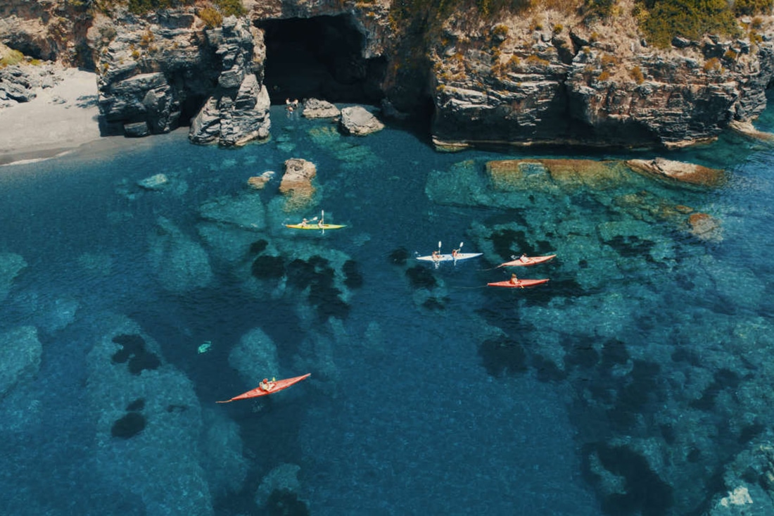 Uscite in Kayak per famiglie di Fly Maratea