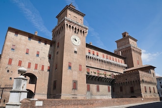 Ferrara_castelloestense_crediti_Depositphotos.jpg