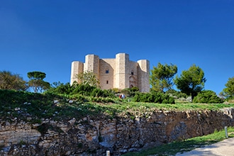 Castel del Monte in Puglia