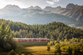 Trenino dell'Albula: paesaggio autunnale