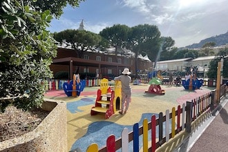 Principato di Monaco - Parco giochi adiacente il Roseto Princesse Grace