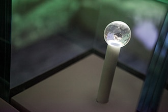 Museo della Scienza e della Tecnologia di Milano, frammento di luna