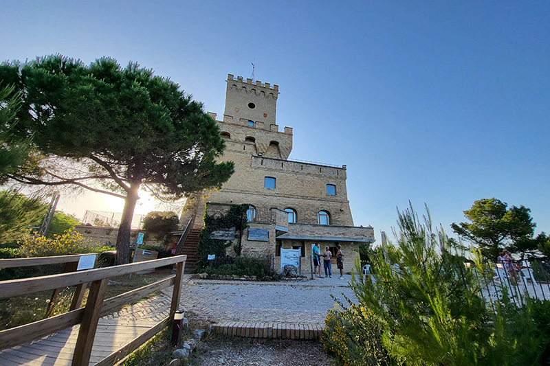 La Torre del Cerrano a Pineto