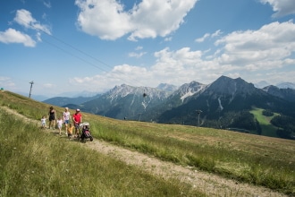 Plan de Corones estate sentieri passeggino