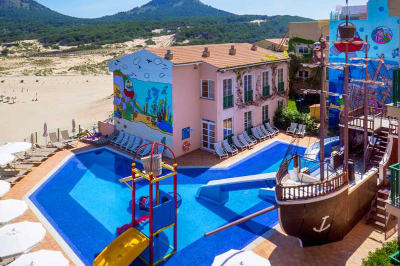 Family Hotel con acquapark spaziali per bambini, sul mare, Viva Cala Mesquida Resort, Maiorca