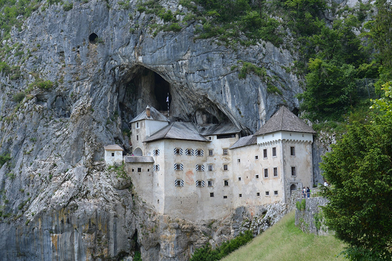 Castello di Predjama