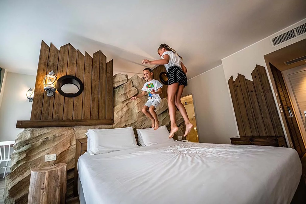 Hotel San Michele Bibione, camera a tema nave