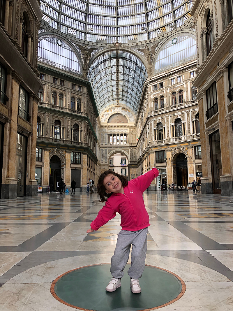 Galleria Umberto I, Napoli © M. Grotto