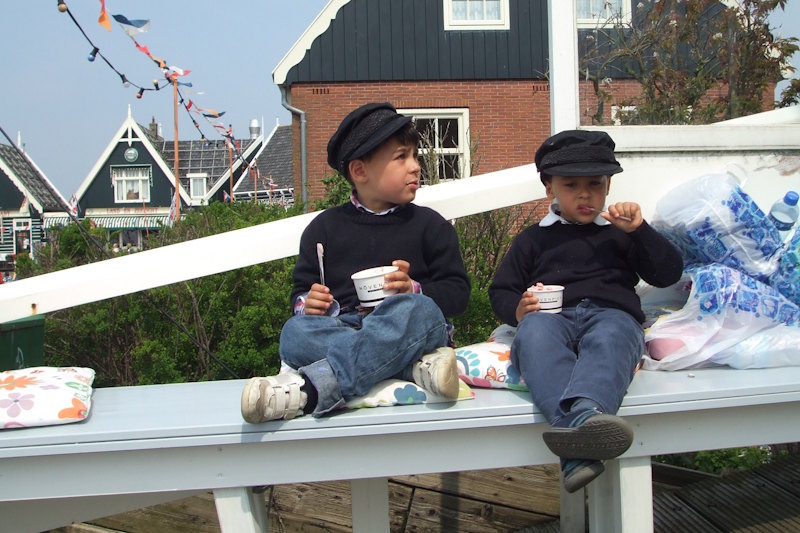 marken Olanda con bambini