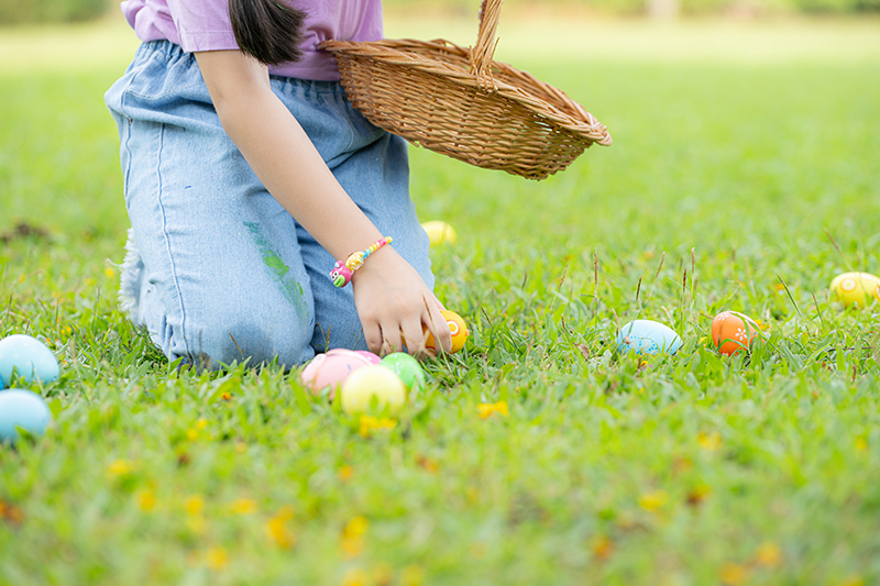 Caccia alle uova di Pasqua con bambini nel Lazio