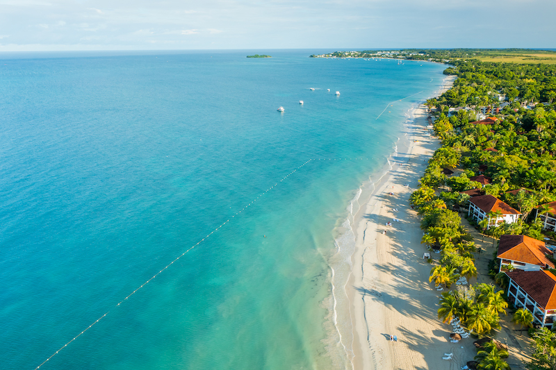Giamaica_Nature_Seven Mile Beach_Negril_phSheldon Levene