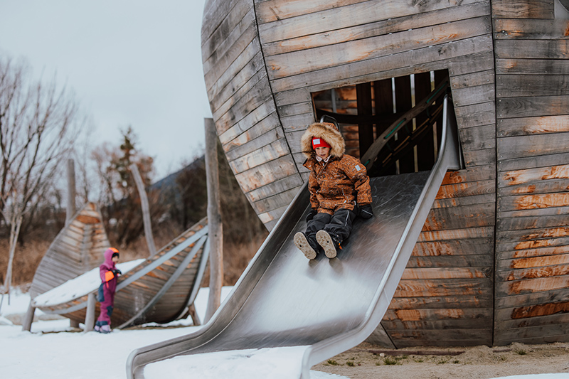 Giochi per bambini in inverno al Das Muhlwald Quality Time Family Resort