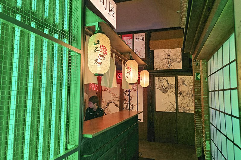 Installazione Yokocho a Ikono Roma