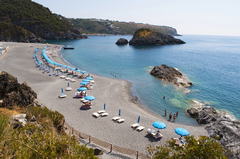 Spiaggia dello Scorzone a San Nicola Arcella - Ph. Vampy Depositphotos