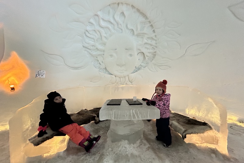 Rovaniemi_Snowman_World_bar_ghiaccio_phGrottoM