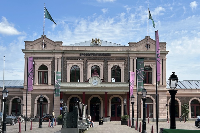 Utrecht_MuseoFerroviario_facciata_phGrottoM