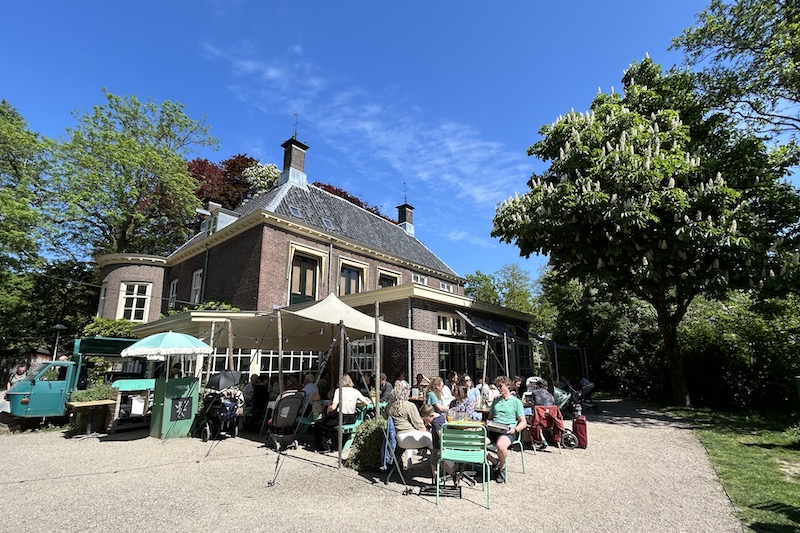 Utrecht_locale_landhuisindestad_phGrottoM