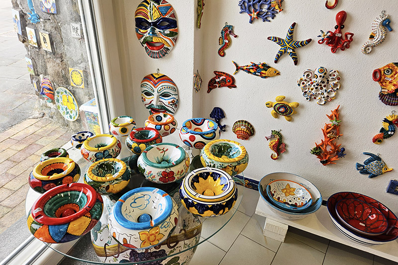 Le ceramiche del borgo di Sant'Angelo a Ischia