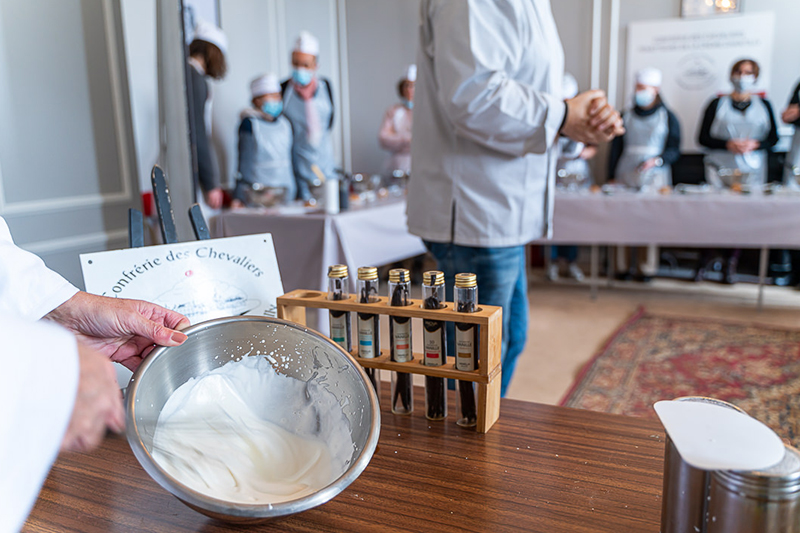 Laboratorio di crema Chantilly © Château de Chantilly