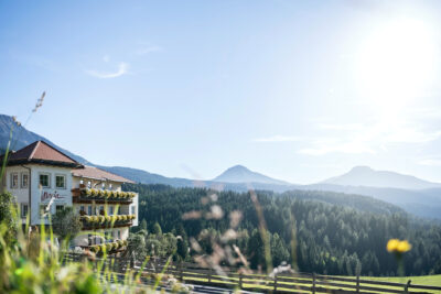 Hotel Maria Adventure Family Hotel & Lodge a Obereggen per bambini, panorama paesaggio estivo phAlexFilz