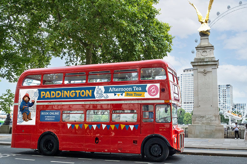 Afternoon Tea Bus Tour a tema Paddington