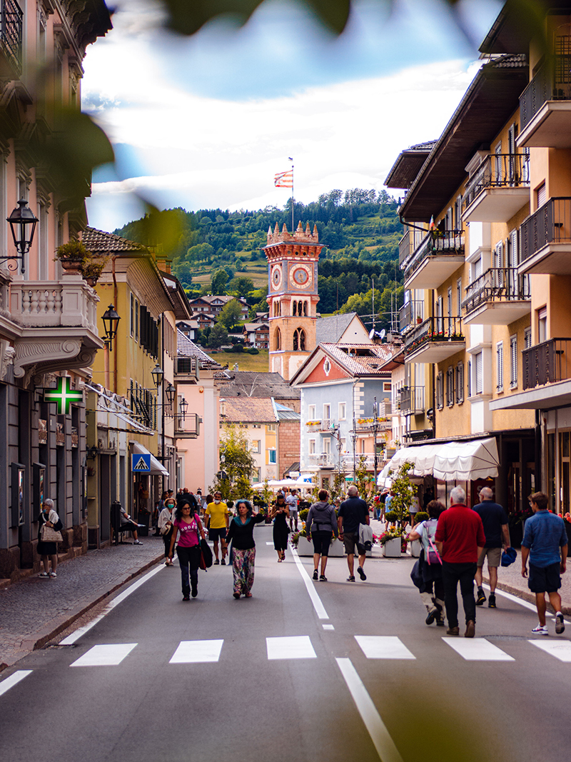 Il centro della città di Cavalese