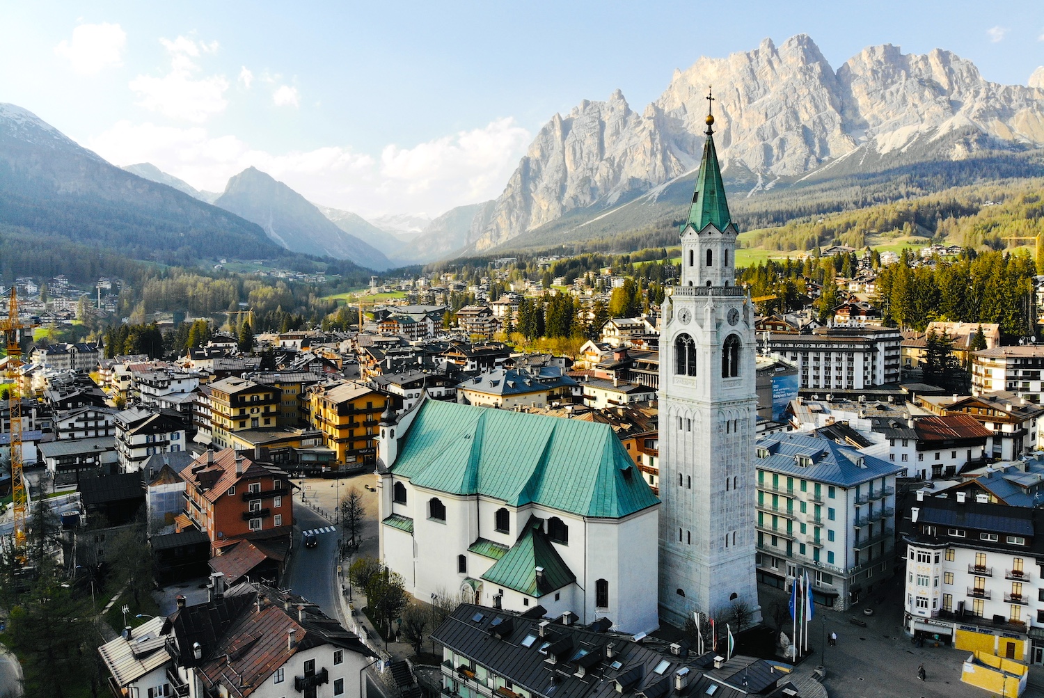 cortina estate