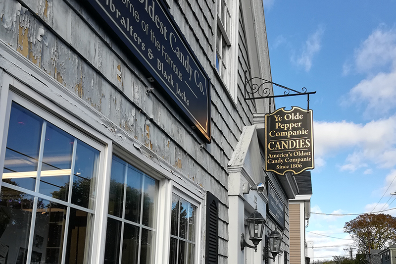 Ye Olde Pepper Candy Company, Salem