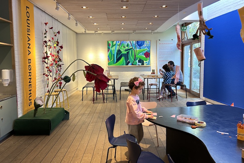 Louisiana Museum ala bambini laboratorio con bambine