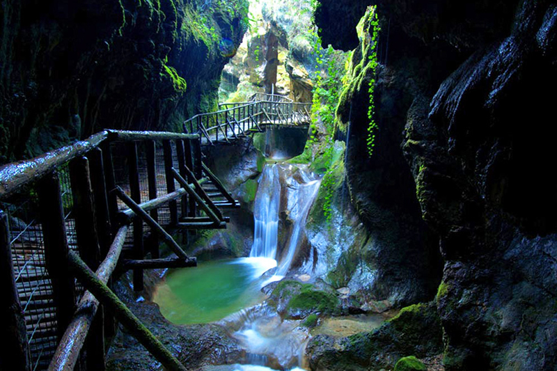 Grotte del Caglieron