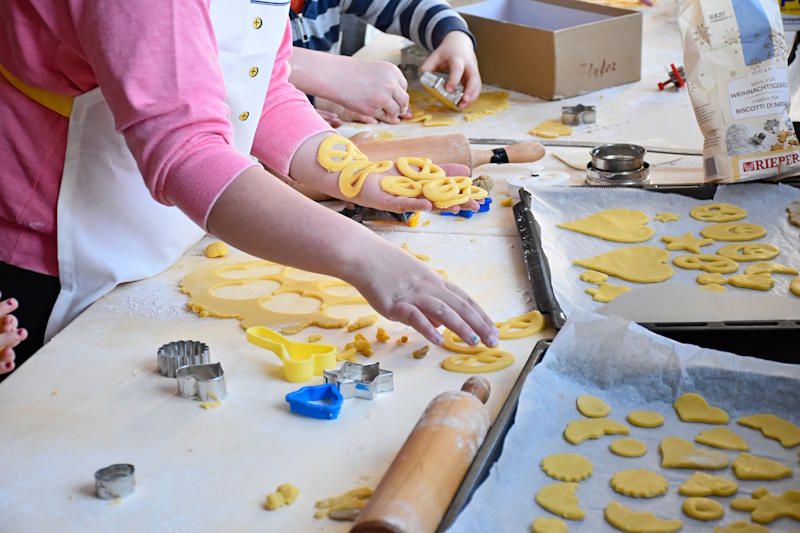 Laboratorio biscotti avvento rio Pusteria