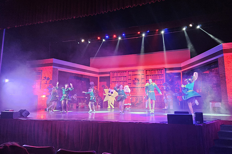 Musical a Magic Christmas