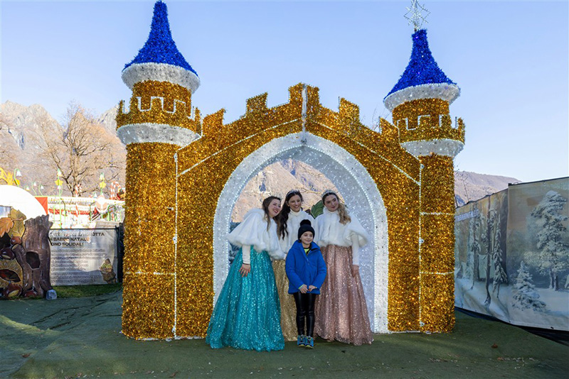 Show delle principesse Disney alla Grotta di Babbo Natale