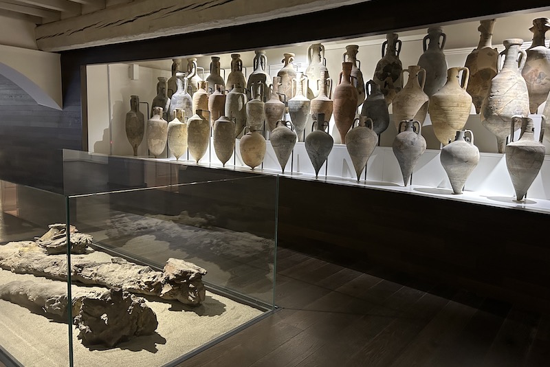 anfore e ancora Museo delta antico