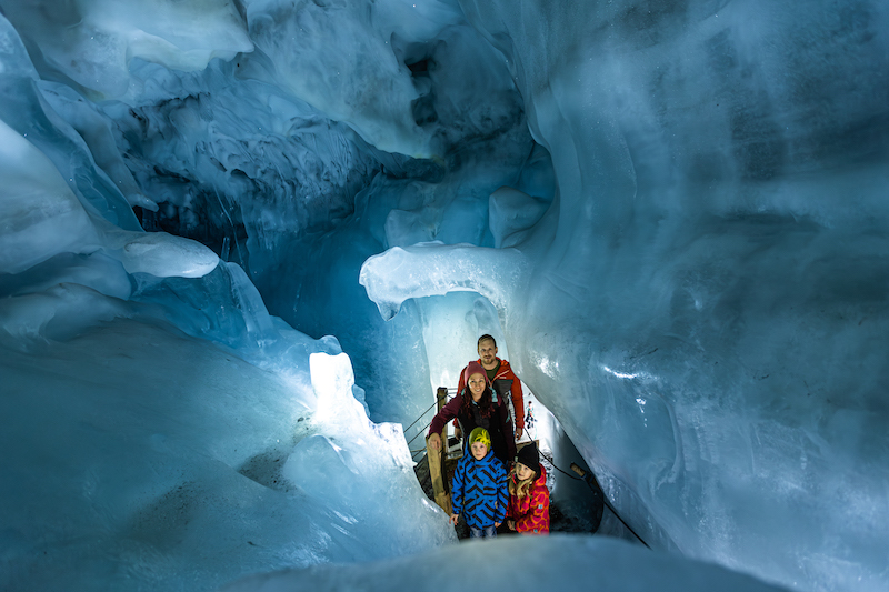 grotta ghiaccio famiglia