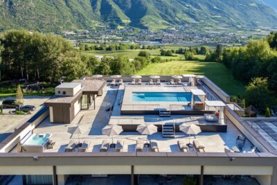 Ramilia Family Apartaments a Naturno in Val Venosta per bambini, piscina esterna