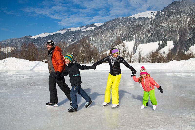 Pista di pattinaggio sul ghiaccio a Kössen