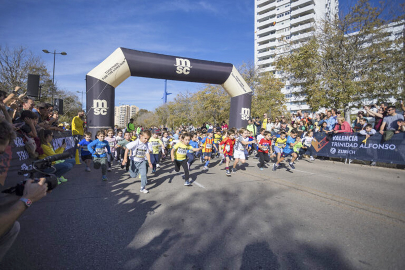 Mini maratona per bambini a Valencia.