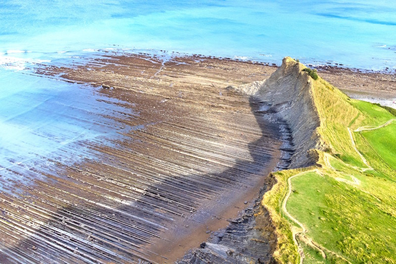 Flysch lungo la costa basca da Deba a Zumaia