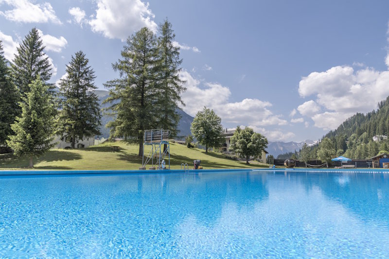 Piscina Bergbadi Berguen