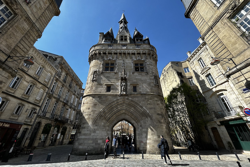 Porte Cailhau bordeaux