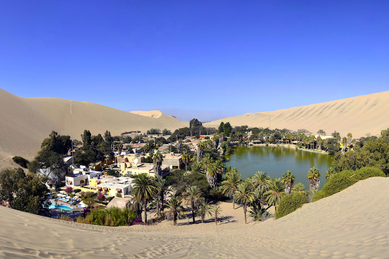Laguna di Huacachina perù