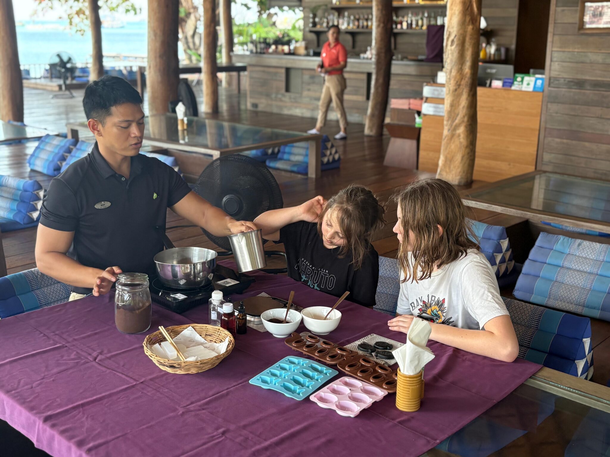 Il workshop di creazione di saponette al caffè