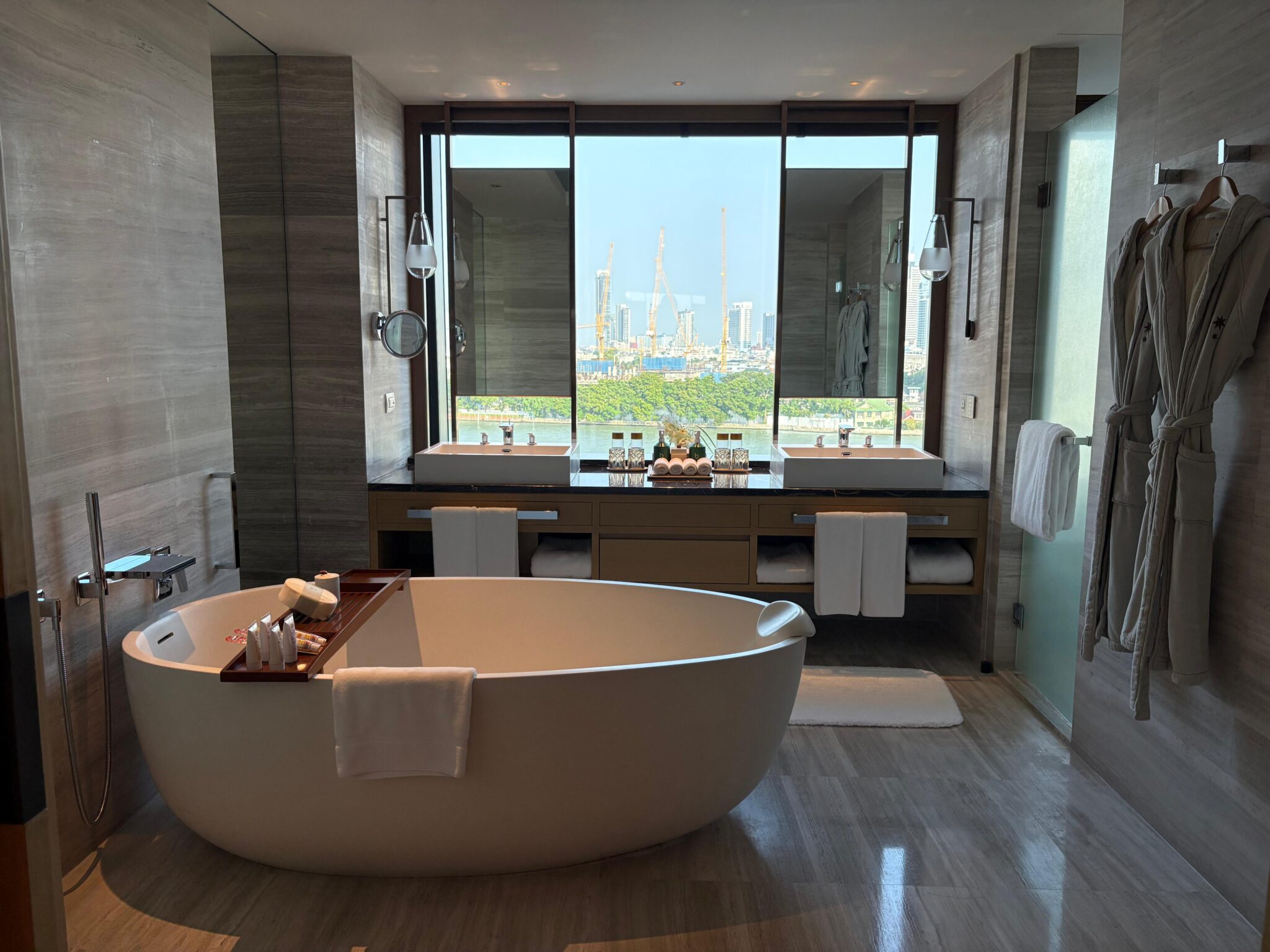Bagno della suite al Capella Bangkok