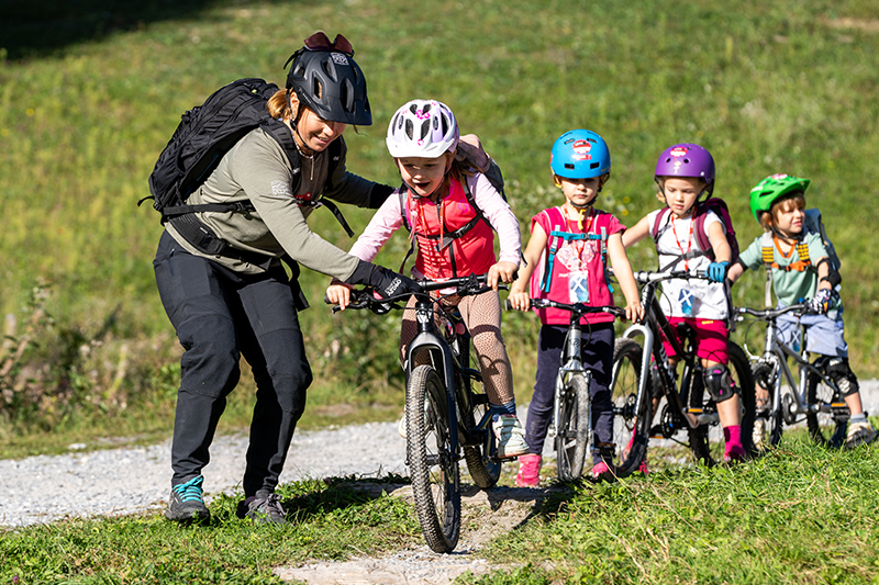 Attività in bicicletta © P. Ruggli